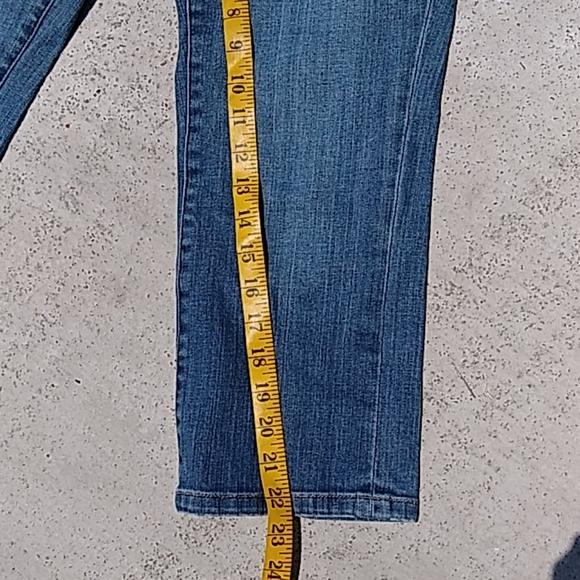 Junior jean shorts size 9 - Picture 7 of 8